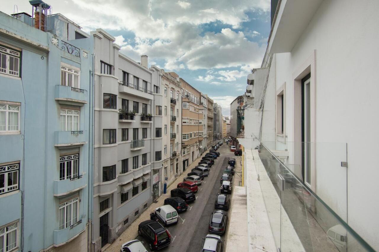 Vibrant Apartment Lissabon